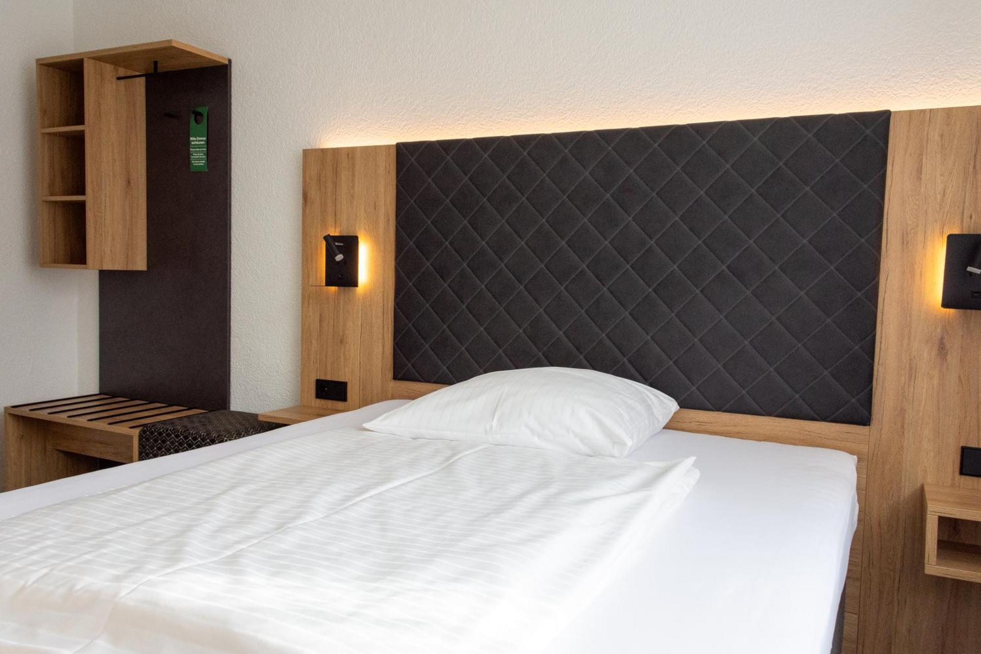 Hotel-Cocco-Bello In Der Villa Foret Ludwigsburg Luaran gambar